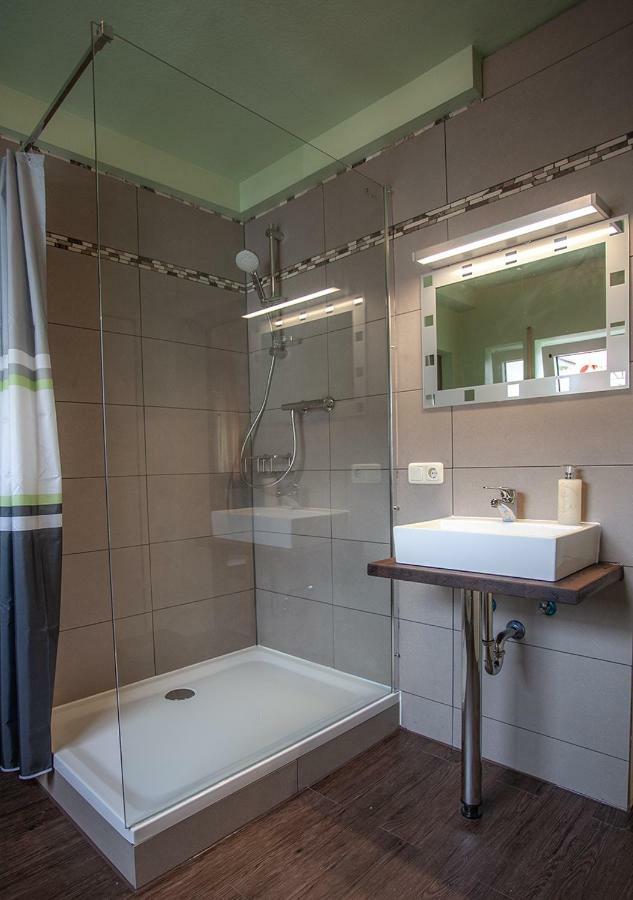B&B Waldsolms Bagian luar foto
