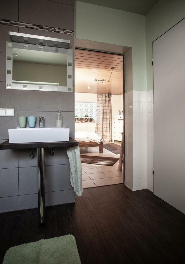 B&B Waldsolms Bagian luar foto
