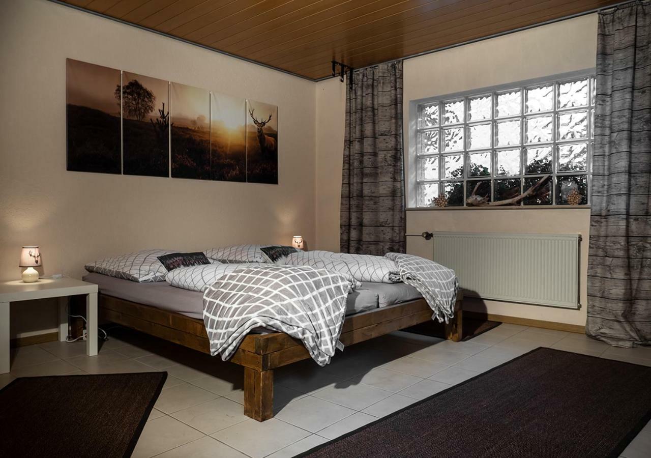 B&B Waldsolms Bagian luar foto