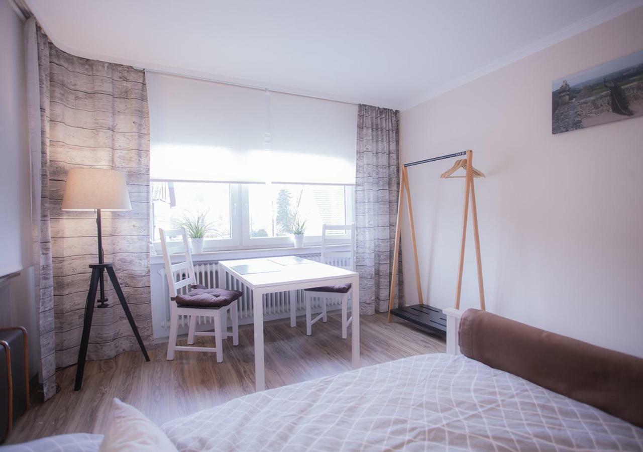 B&B Waldsolms Bagian luar foto